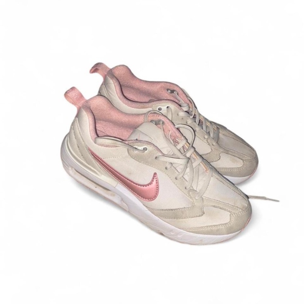 Nike Air Max Pink and White 💞